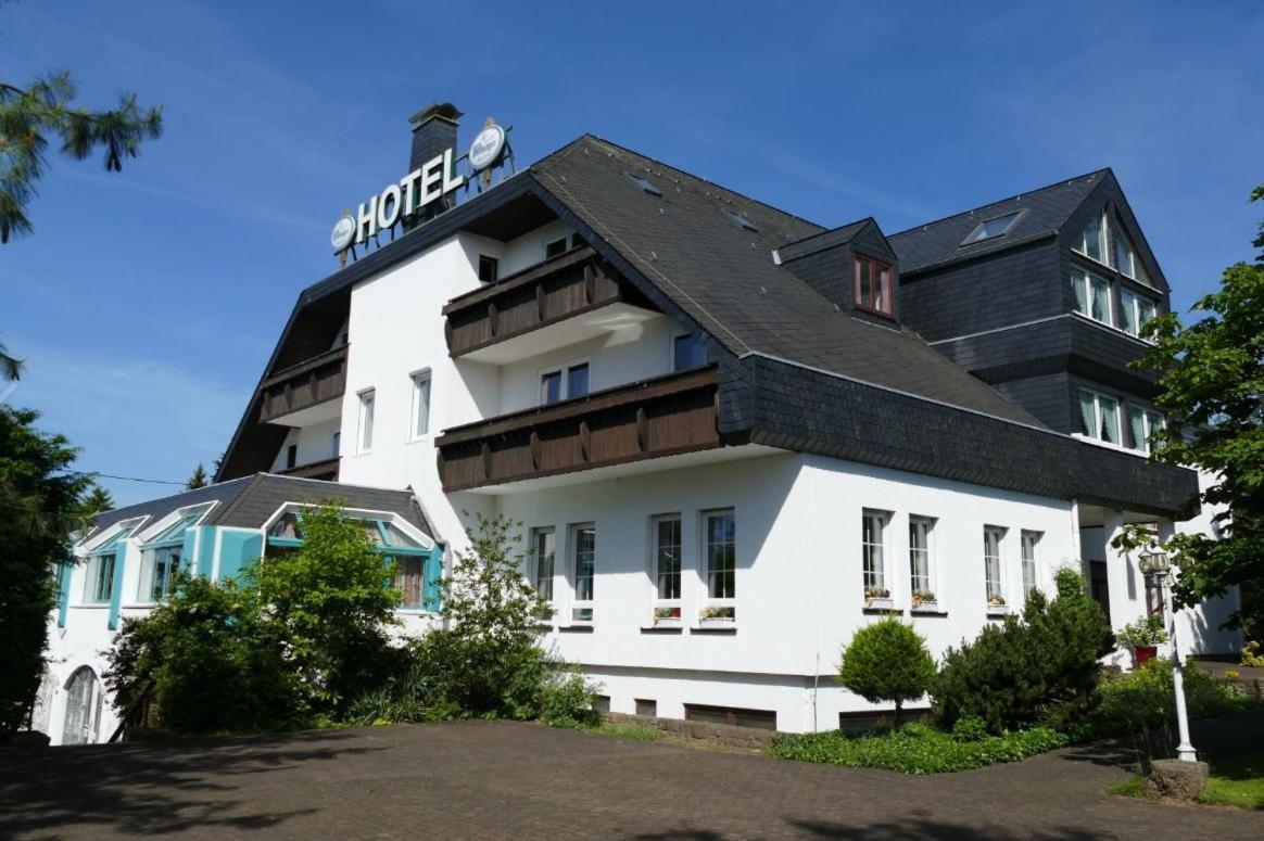 Zenner'S Landhotel Newel Экстерьер фото